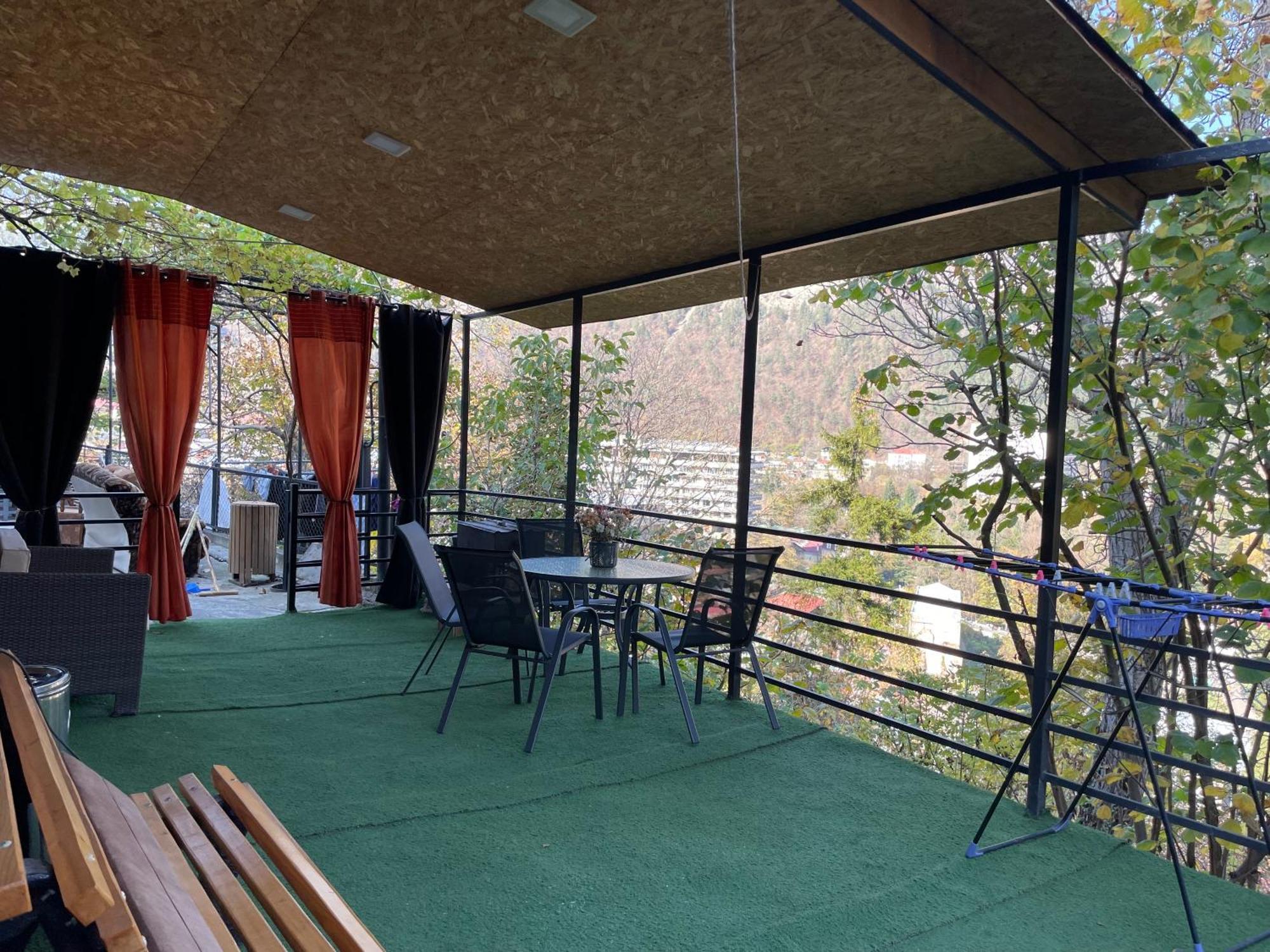Borjomi Veranda Bagian luar foto